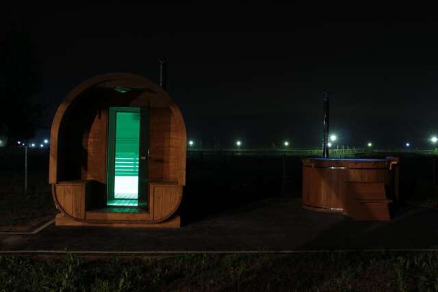 Лоджи Biały Łabędź Wilków-30